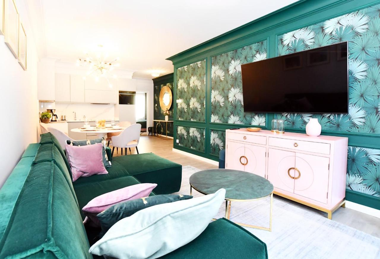 Apartamenty Navigator- Nadmorskie Tarasy Port Kołobrzeg Kültér fotó