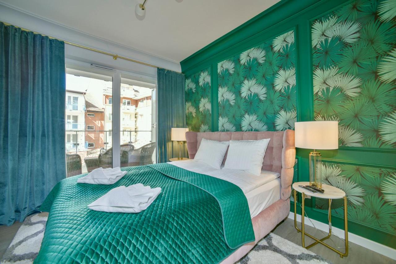 Apartamenty Navigator- Nadmorskie Tarasy Port Kołobrzeg Kültér fotó
