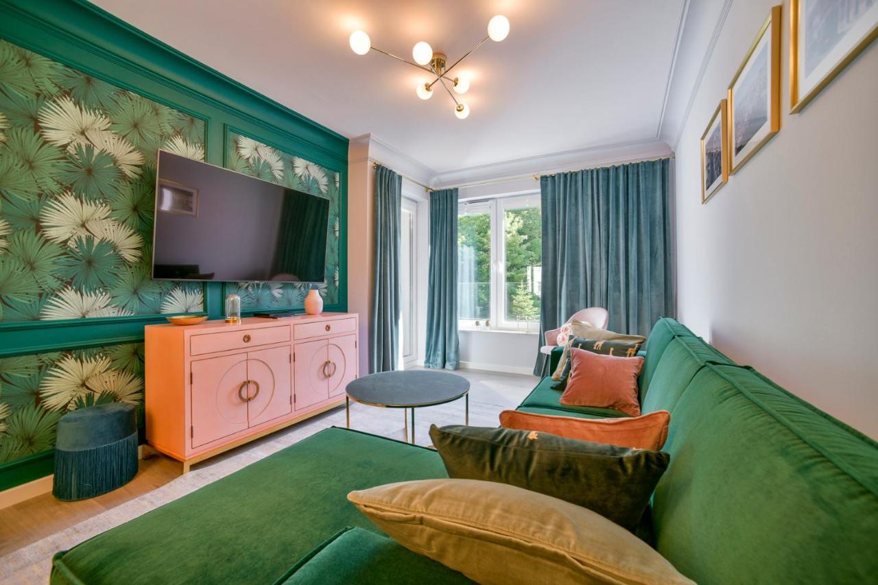 Apartamenty Navigator- Nadmorskie Tarasy Port Kołobrzeg Kültér fotó
